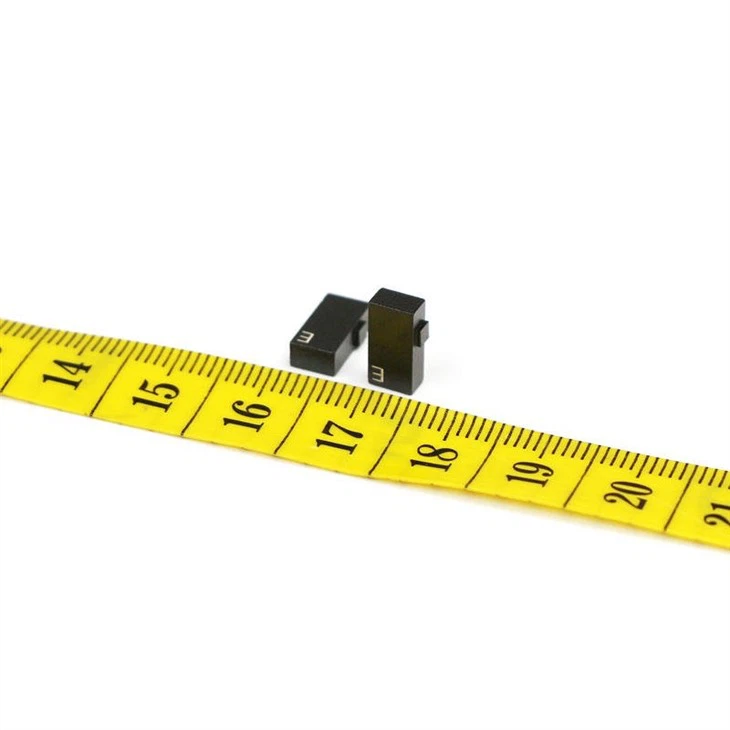 1005 Smallest RFID Tags For Inventory Tracking